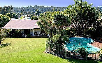 Karri Forest Motel Pemberton Exterior photo